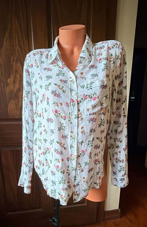 Lucky Brand Tops - Lucky Brand Women's White Floral Print Long Sleeve Button-Down Shirt